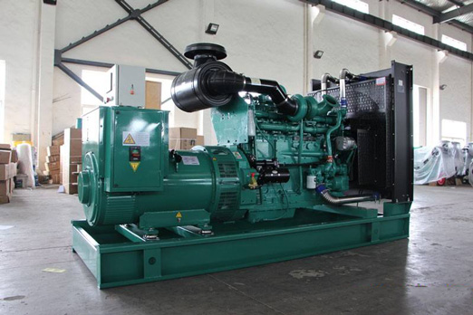 鹤城320kw康明斯柴油发电车出租组图片 鹤城320kw康明斯柴油发电车出租组图片